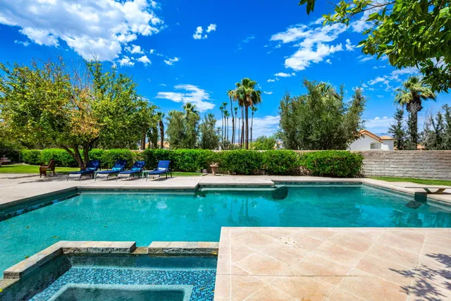$815,000 | 230 Augusta Drive, Palm Desert, CA 92211