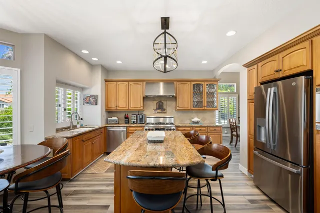 $815,000 | 230 Augusta Drive, Palm Desert, CA 92211