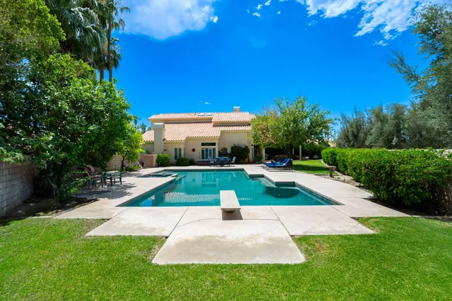 $815,000 | 230 Augusta Drive, Palm Desert, CA 92211