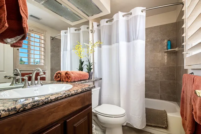 $815,000 | 230 Augusta Drive, Palm Desert, CA 92211