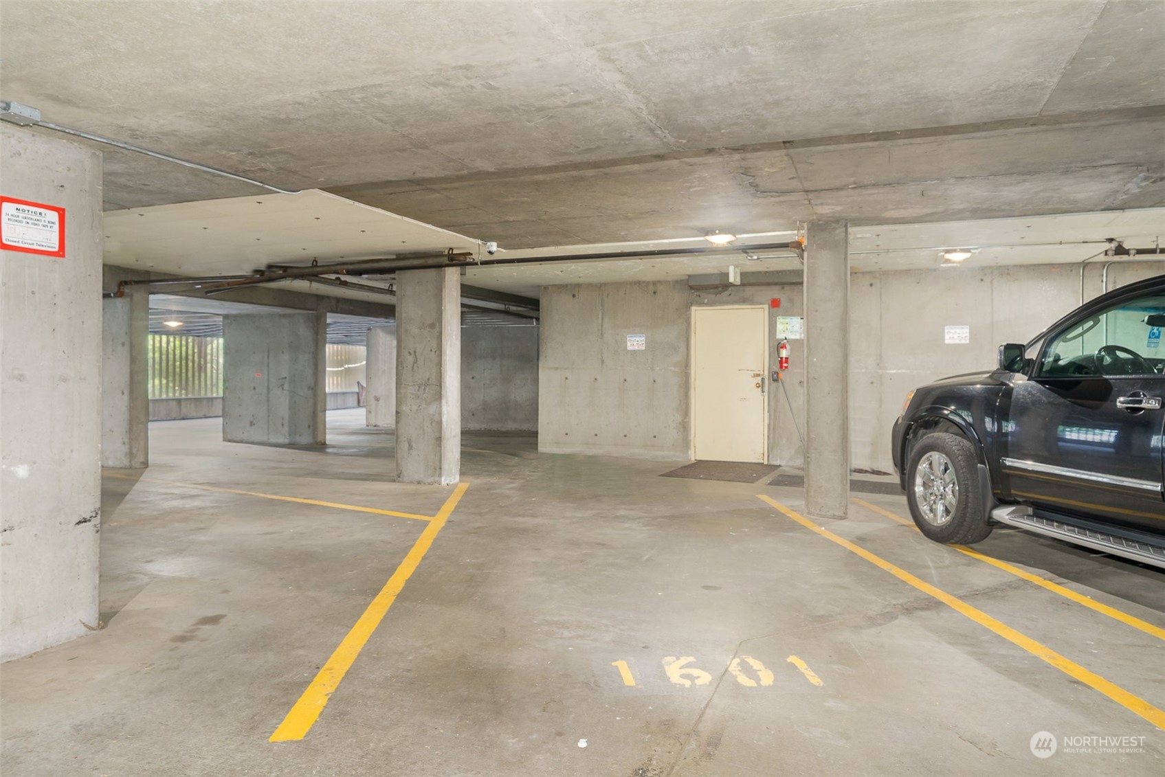 1120 8th Avenue, Unit 1601 Seattle, WA 98101 - Photo 19 of 30 a view of a car garage