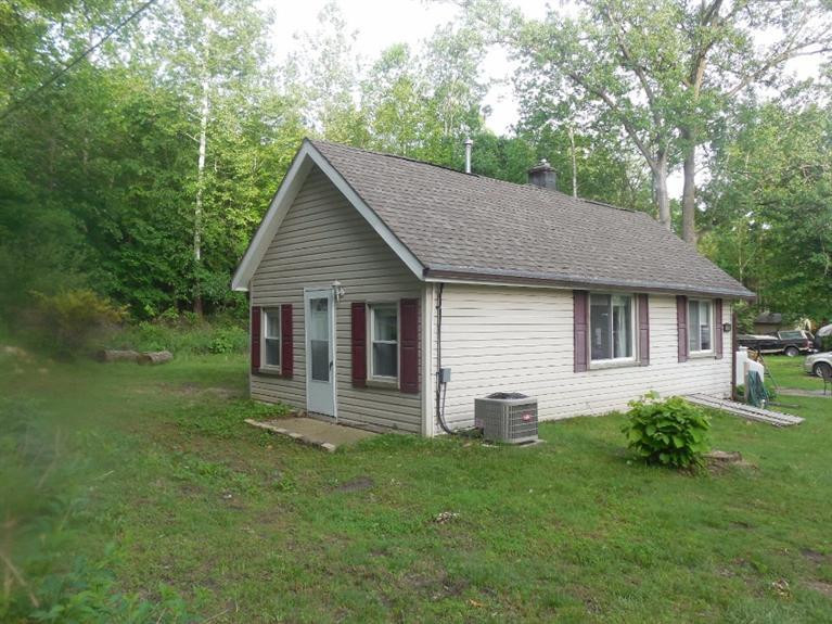 1908 Darwin Road Pinckney, MI 48169 - Photo 2 of 24 Photo 2