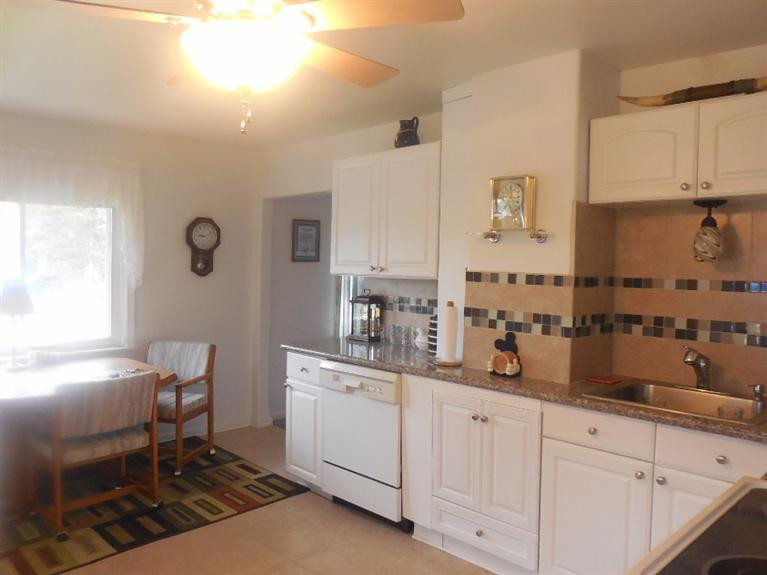 1908 Darwin Road Pinckney, MI 48169 - Photo 7 of 24 Photo 7