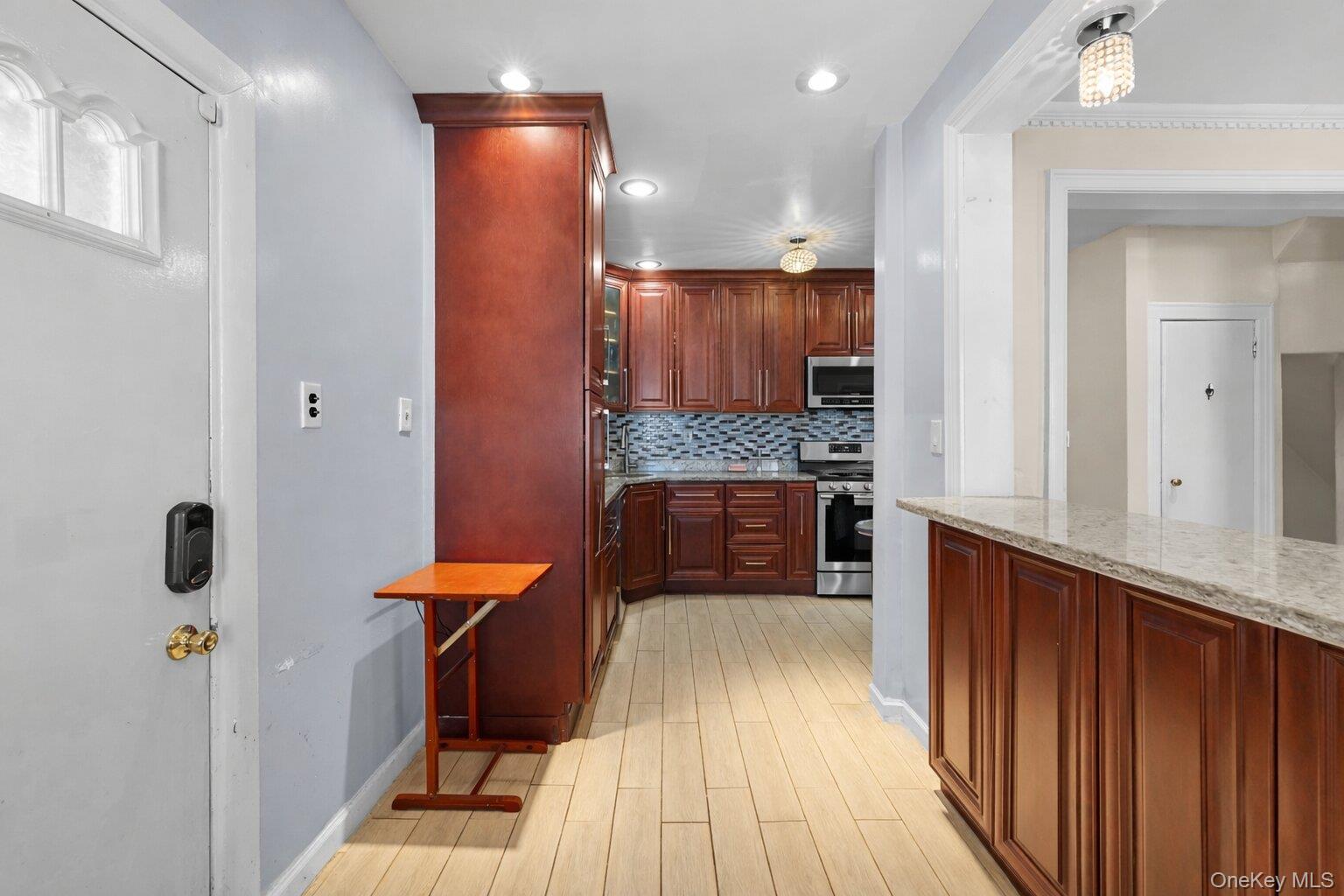 13301 226th Street Queens, NY 11413 - Photo 20 of 50