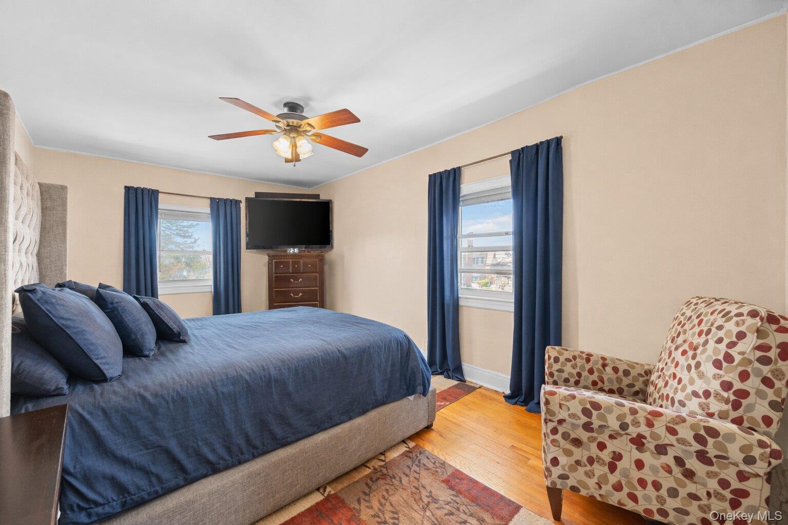 13301 226th Street Queens, NY 11413 - Photo 22 of 50