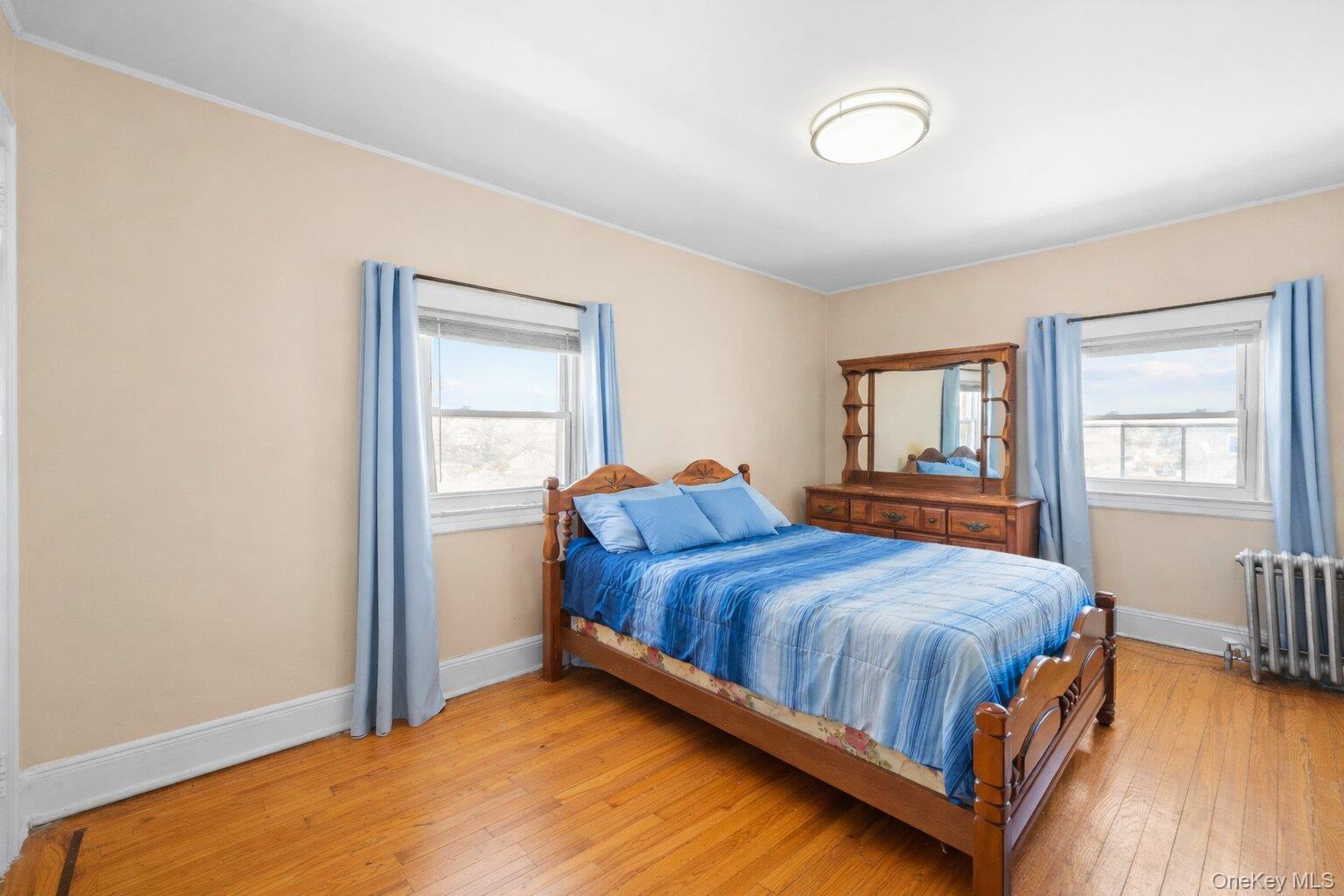 13301 226th Street Queens, NY 11413 - Photo 25 of 50