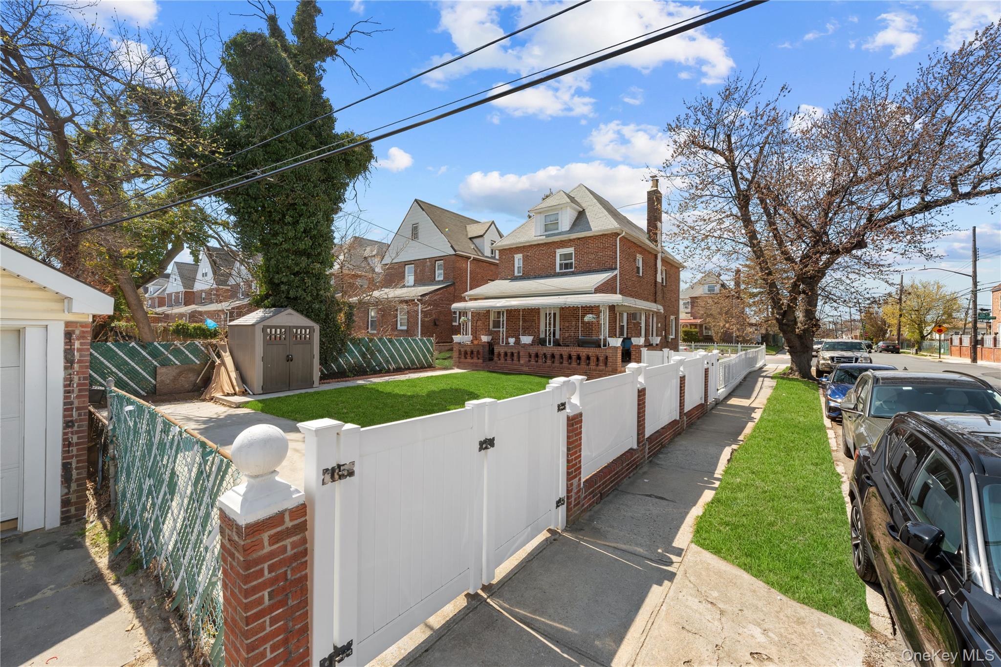 13301 226th Street Queens, NY 11413 - Photo 4 of 50