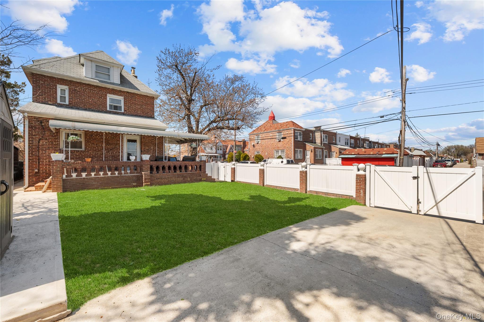 13301 226th Street Queens, NY 11413 - Photo 41 of 50