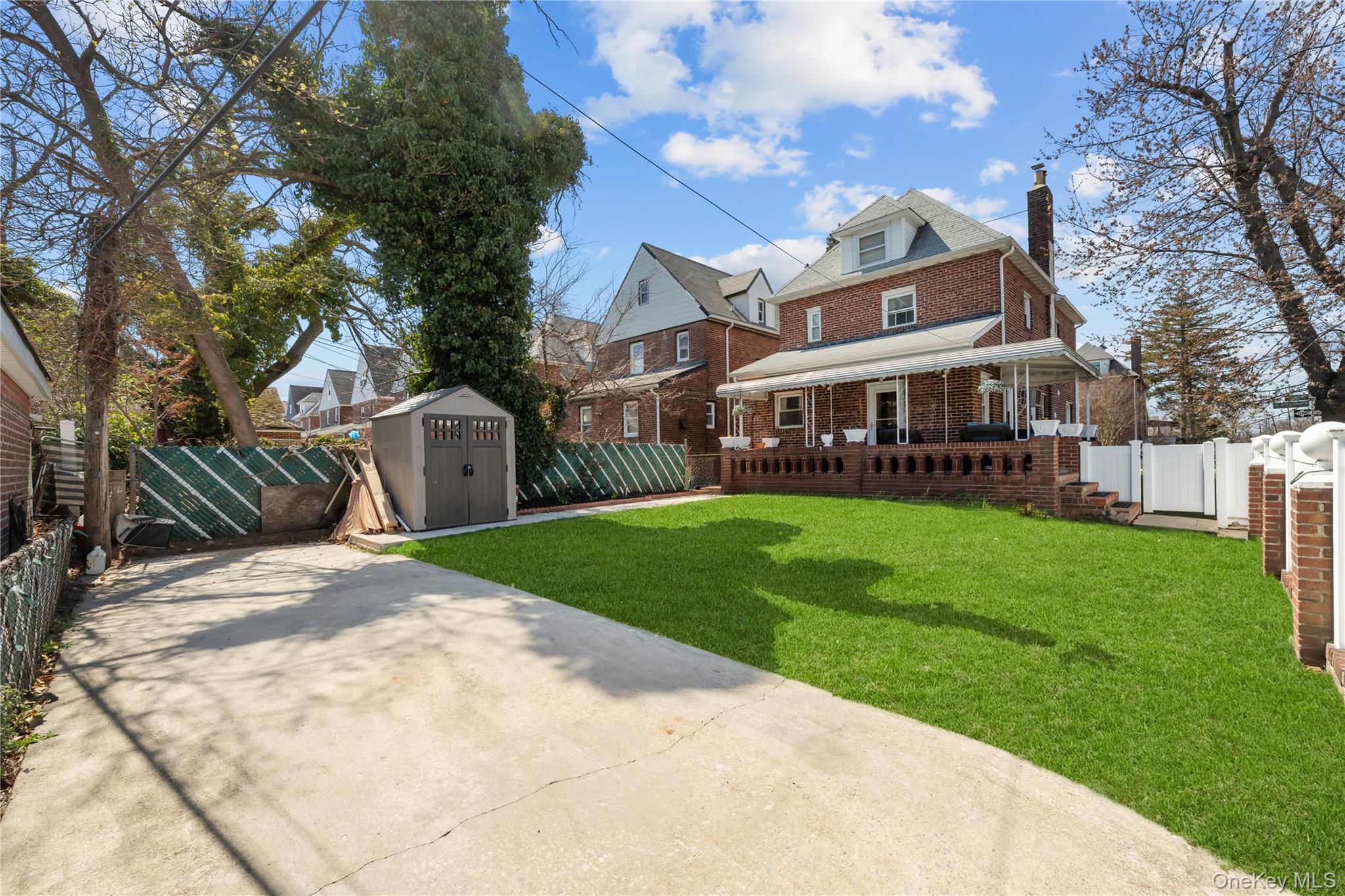 13301 226th Street Queens, NY 11413 - Photo 42 of 50