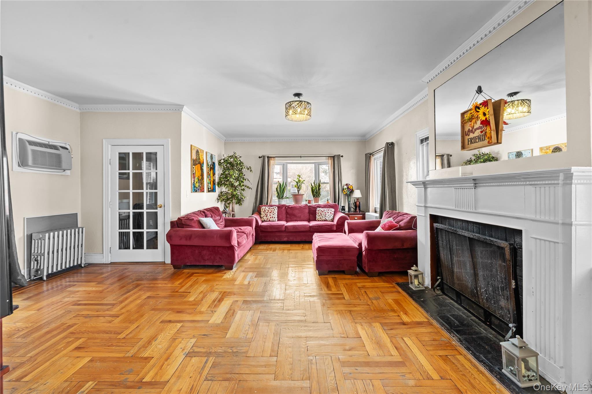 13301 226th Street Queens, NY 11413 - Photo 6 of 50