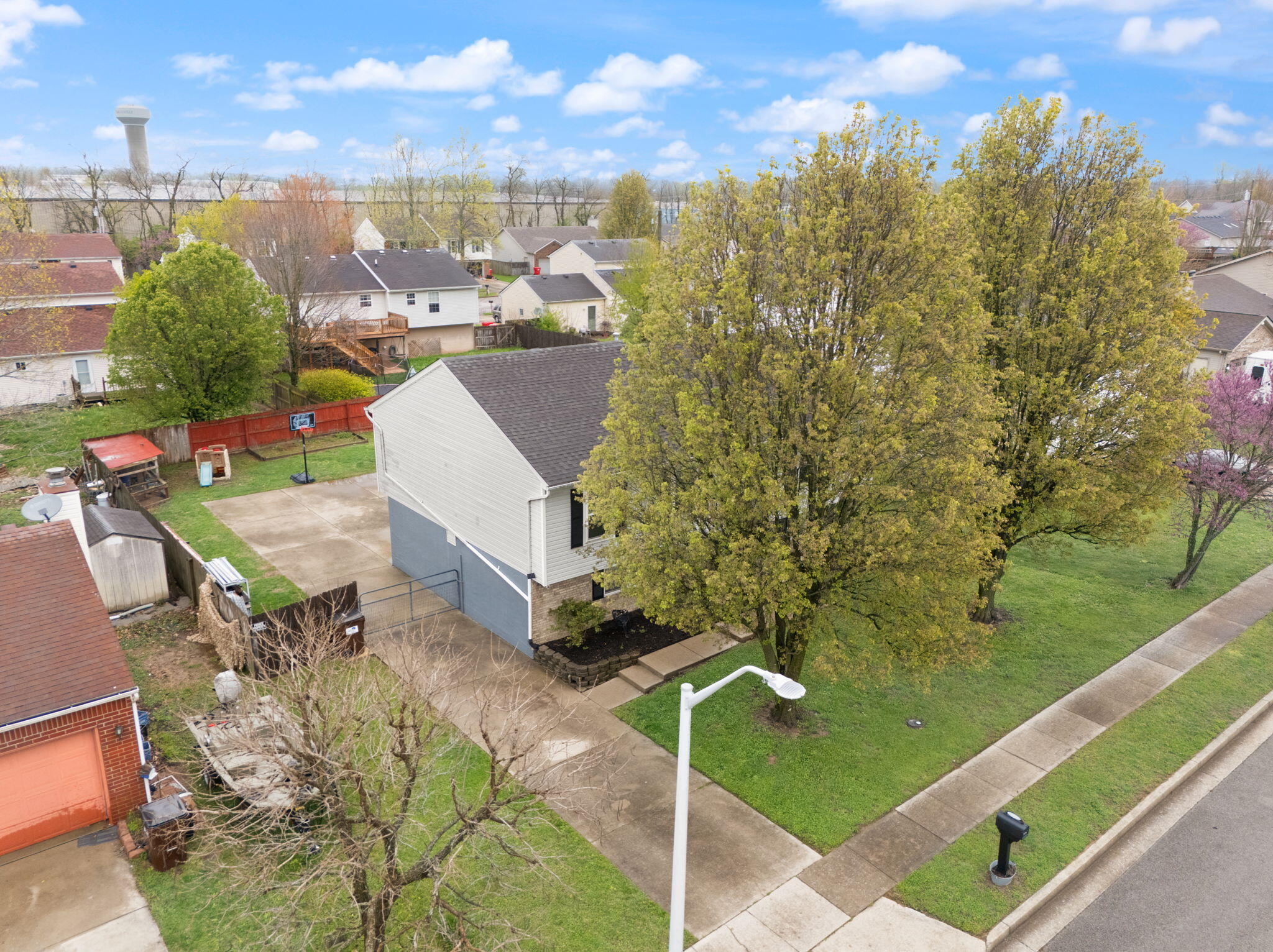 129 Ridge Crest Drive Nicholasville, KY 40356 - Photo 50 of 61 53-web-or-mls-DJI_20250411095459_0036_D