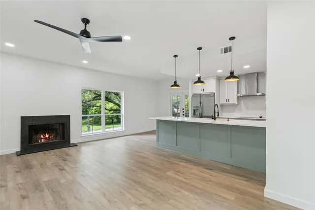 $249,900 | 8601 Park Lane, Unit 121, Dallas, TX 75231