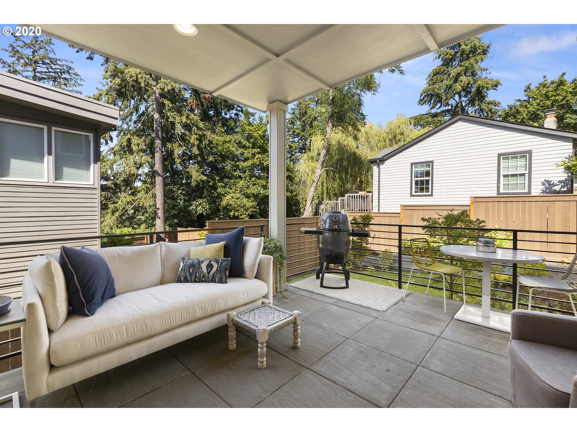 7688 Southwest 36th Avenue Portland, OR 97219 - Photo 22 of 32 Gallery Image 22