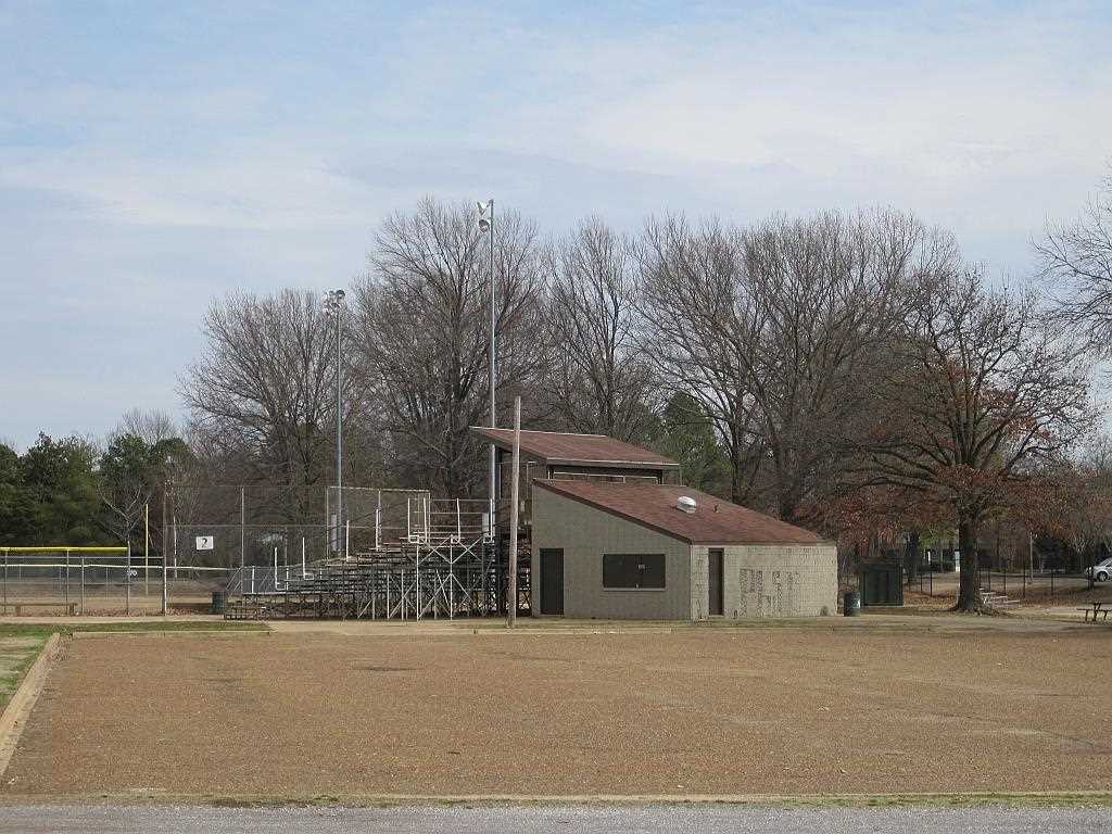 1559 Welsh Road Memphis, TN 38117 - Photo 14 of 14