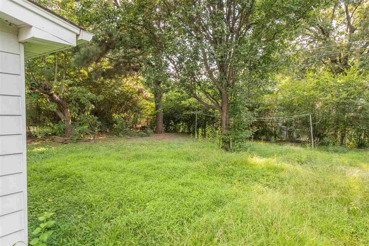 1559 Welsh Road Memphis, TN 38117 - Photo 7 of 14