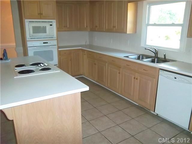 1502 Biggers Cemetery Road Monroe, NC 28110 - Photo 4 of 16