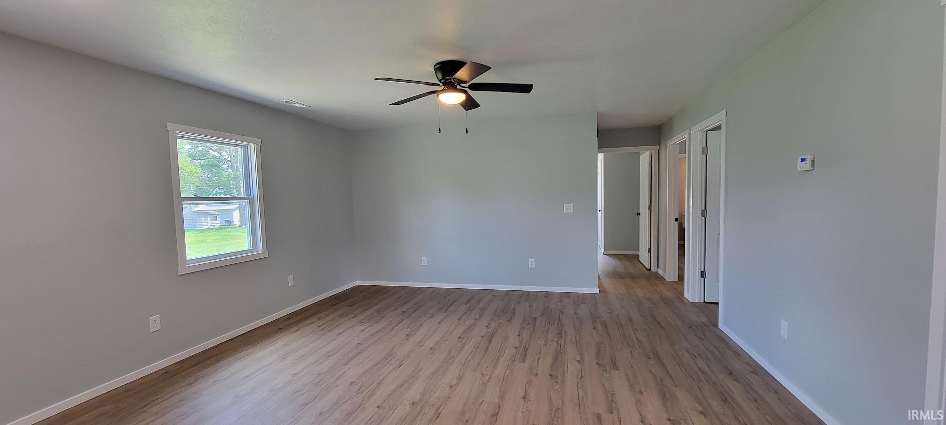 725 Indiana Street Bicknell, IN 47512 - Photo 6 of 19