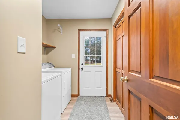 $327,900 | 14 Wind Cave Drive, Springfield, IL 62712