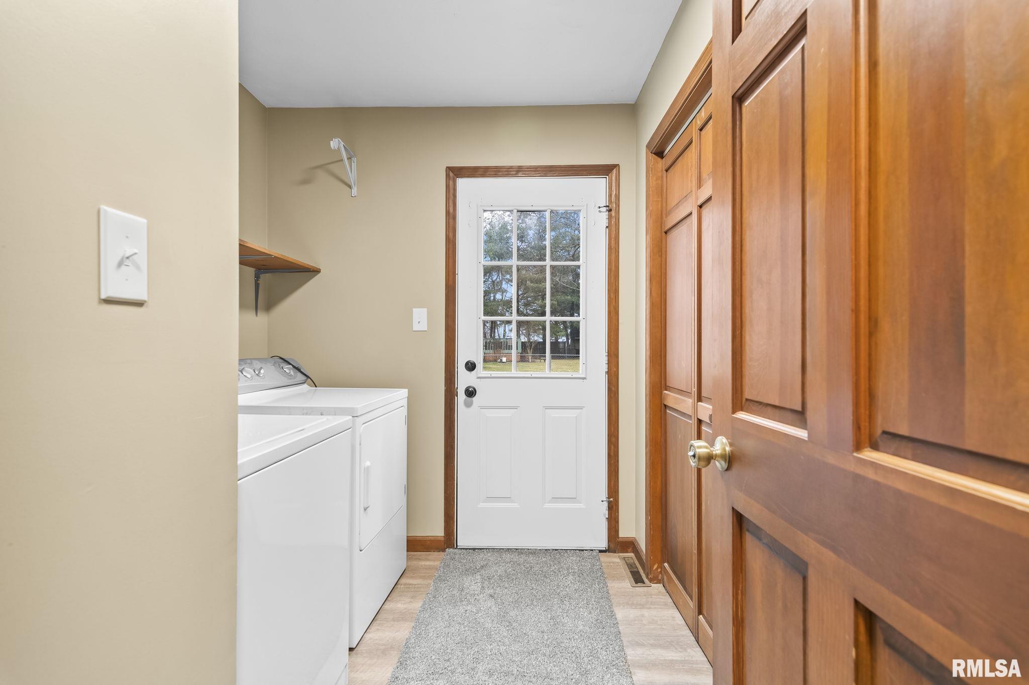 14 Wind Cave Drive Springfield, IL 62712 - Photo 20 of 38