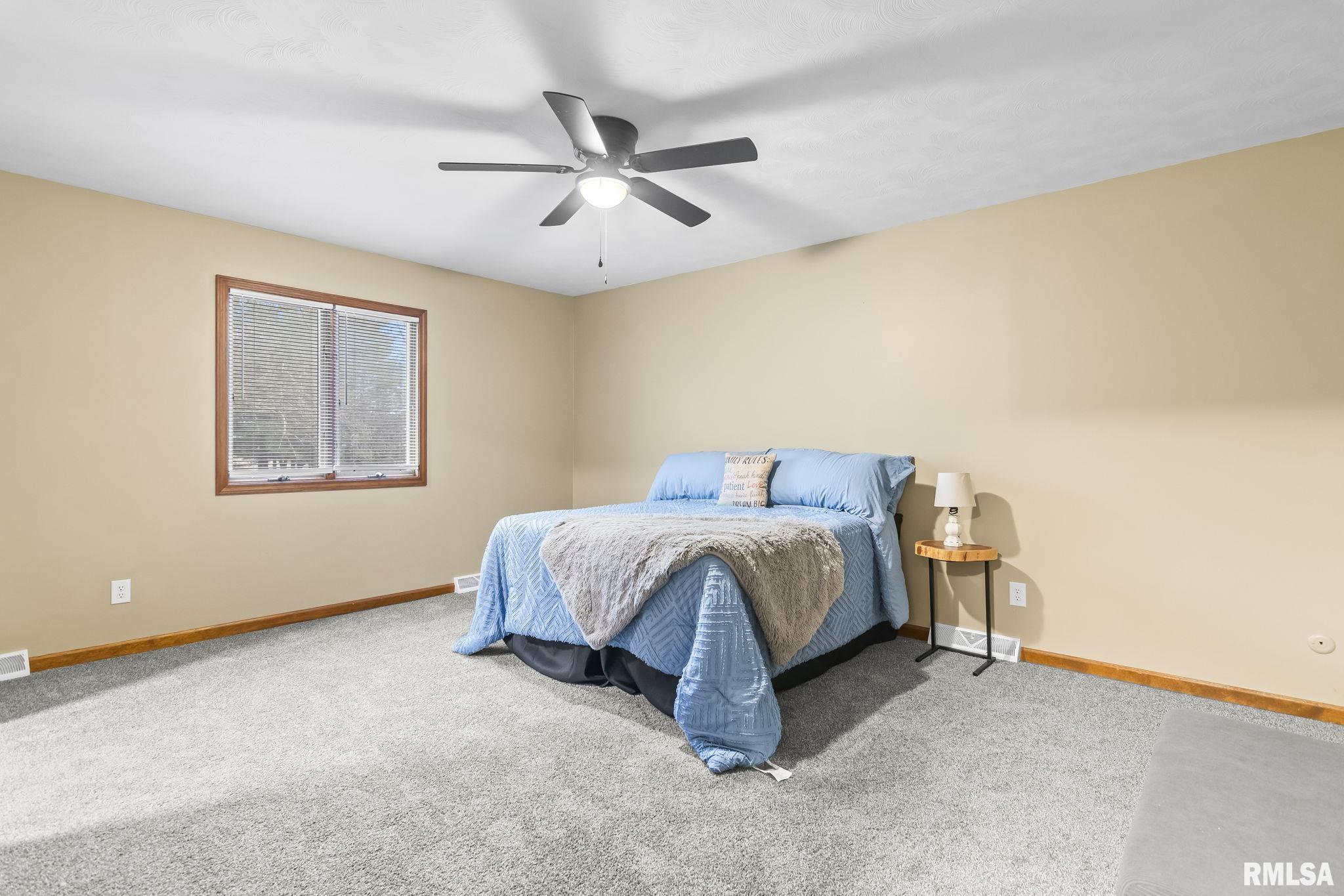 14 Wind Cave Drive Springfield, IL 62712 - Photo 22 of 38