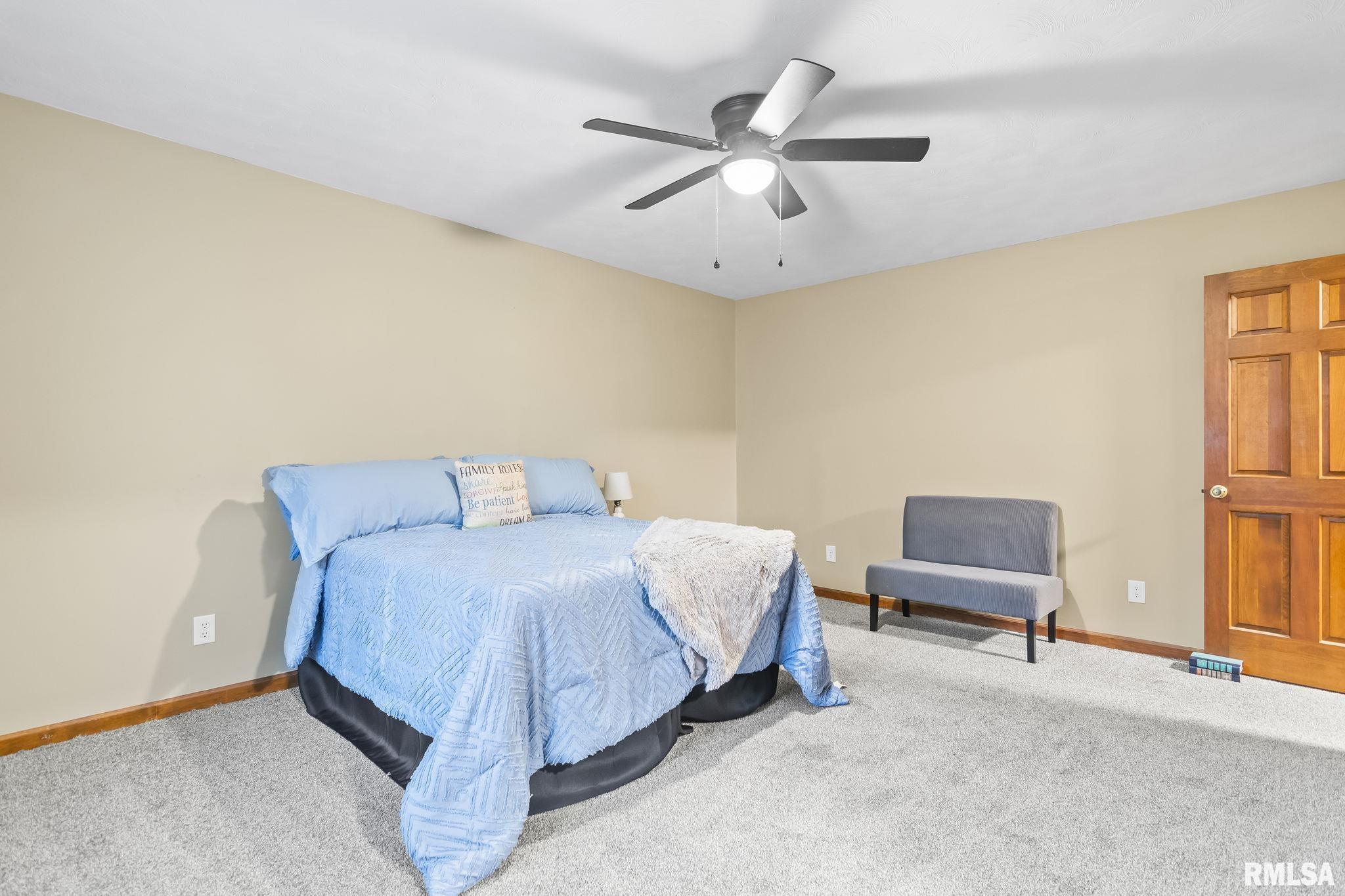 14 Wind Cave Drive Springfield, IL 62712 - Photo 23 of 38