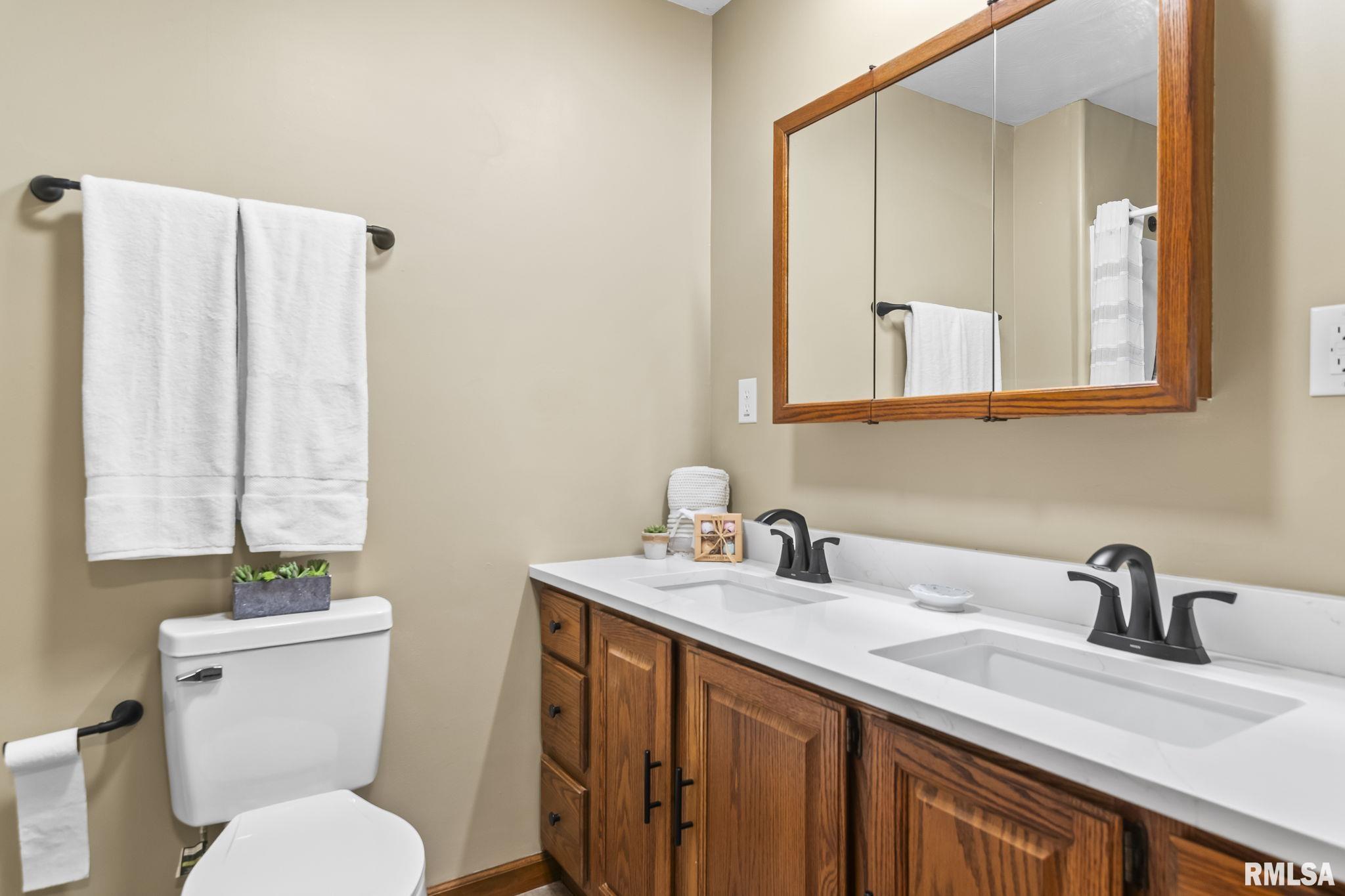 14 Wind Cave Drive Springfield, IL 62712 - Photo 25 of 38