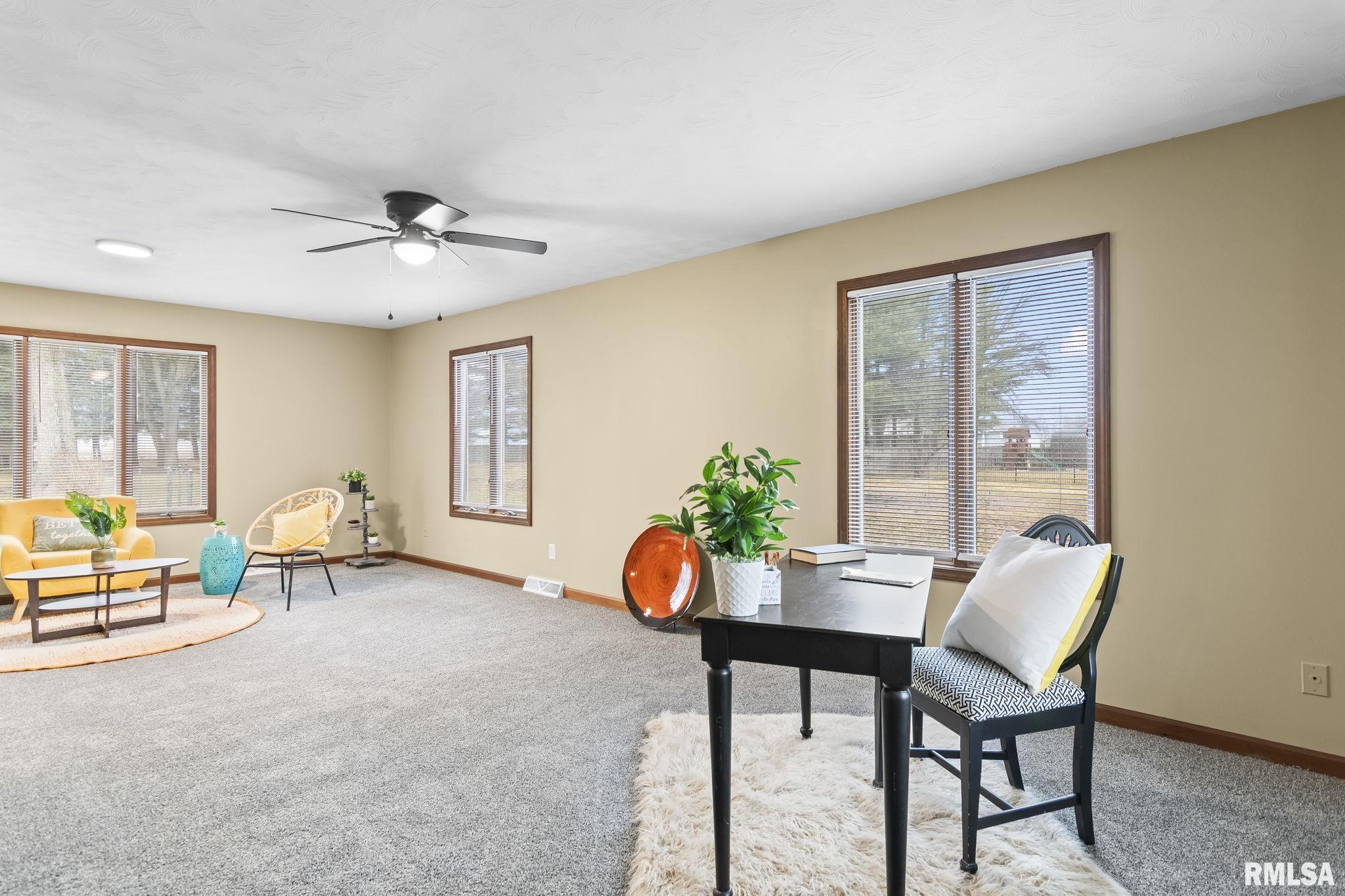 14 Wind Cave Drive Springfield, IL 62712 - Photo 9 of 38