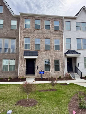 $2,800 | 2615 Wilkinson Pike, Unit 1103, Murfreesboro, TN 37129