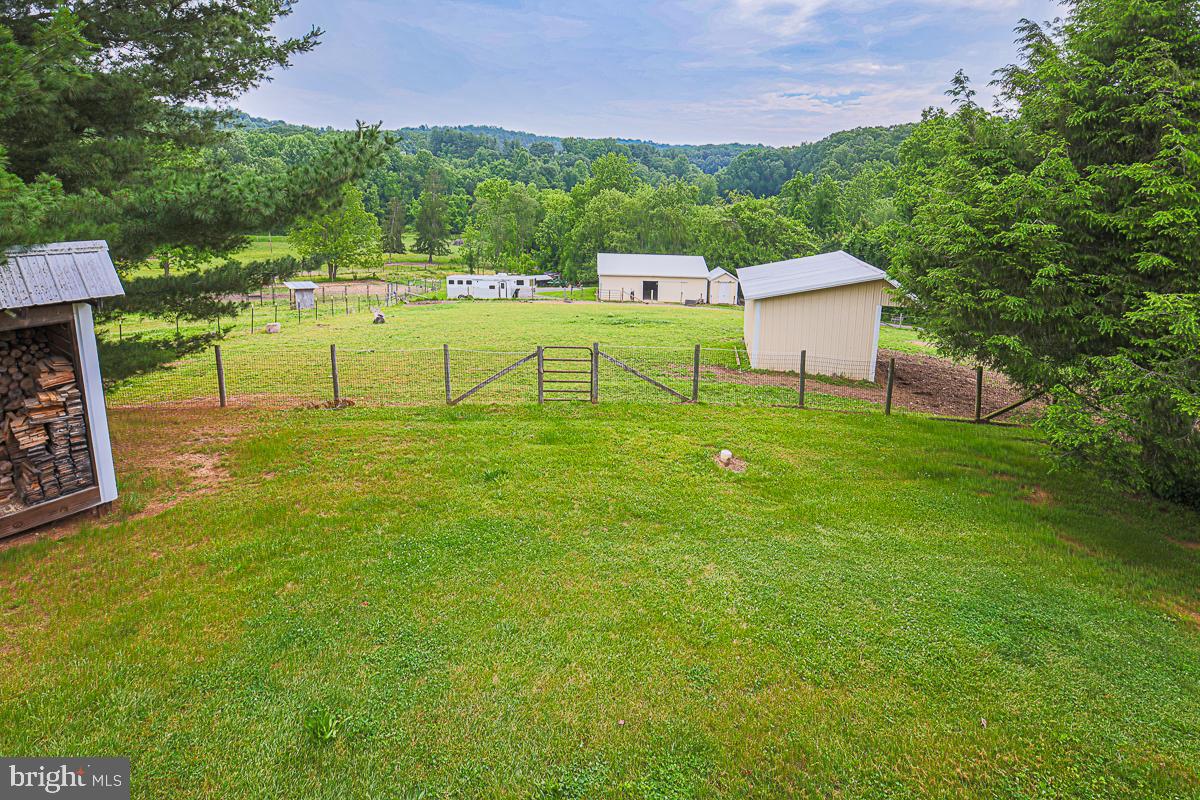 3899 Bixler Church Road Westminster, MD 21158 - Photo 31 of 42 a view of a house with a yard