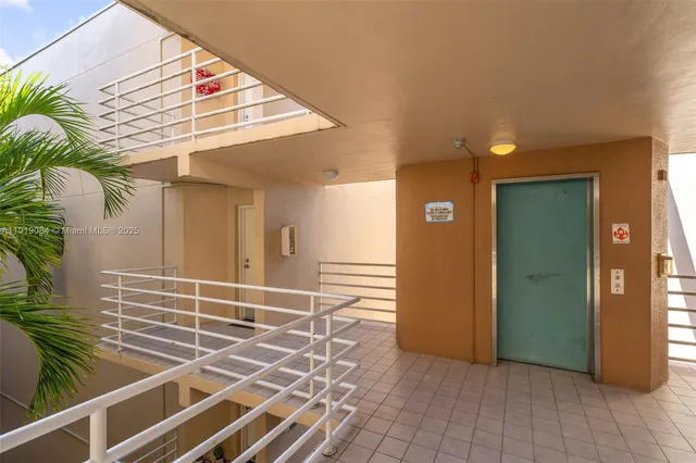 $299,000 | 8045 Northwest 7th Street, Unit 2301, Miami, FL 33126