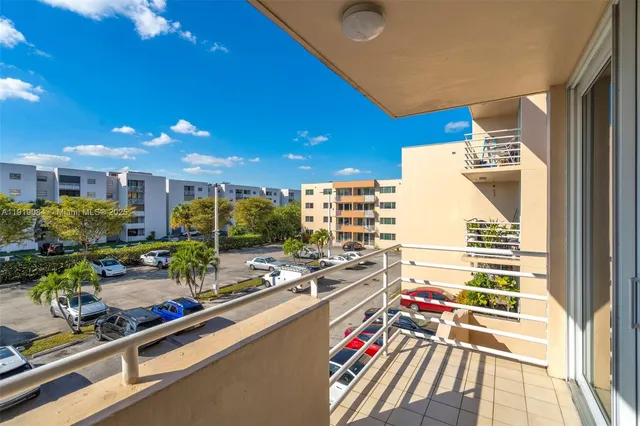 $299,000 | 8045 Northwest 7th Street, Unit 2301, Miami, FL 33126