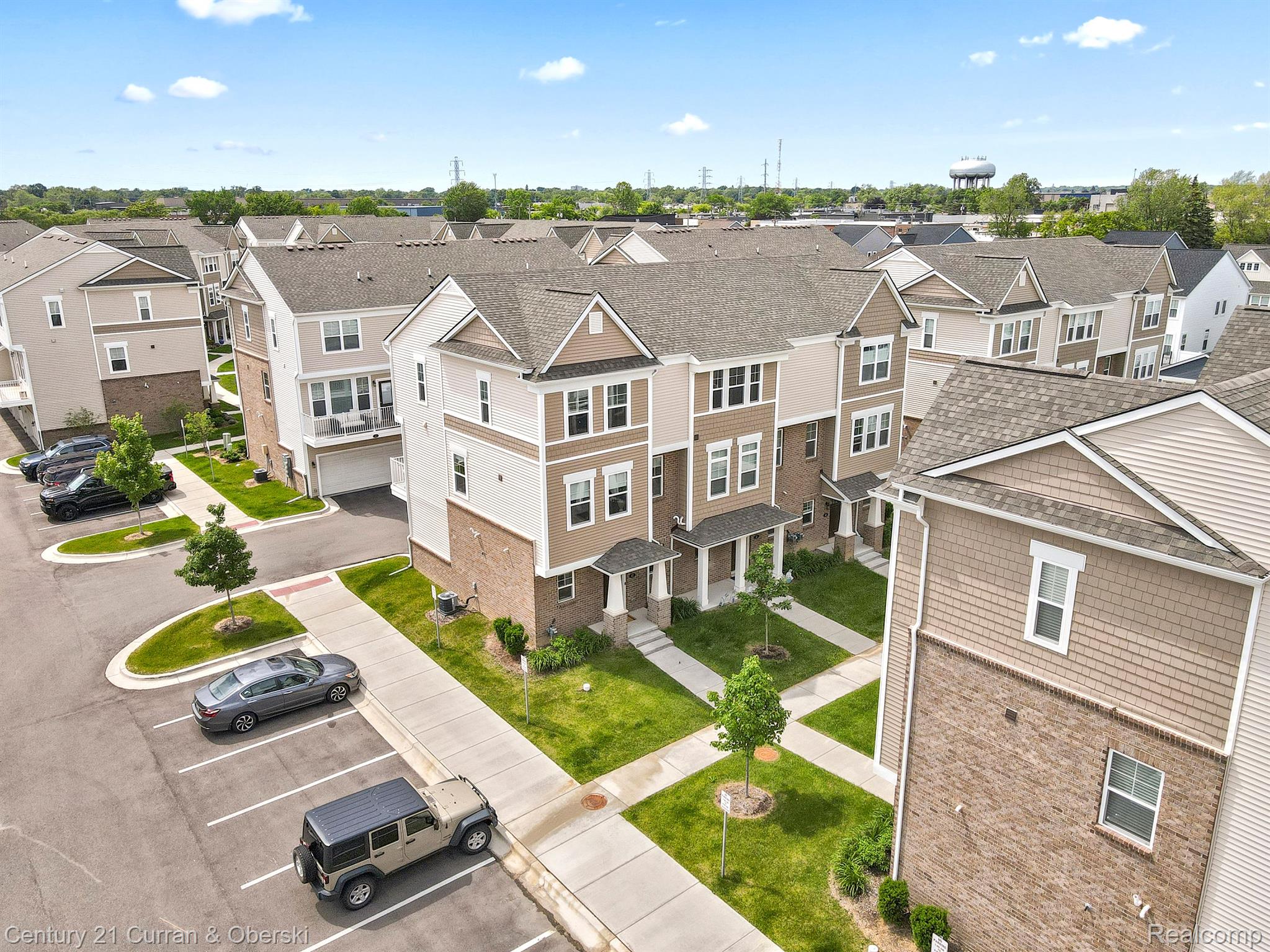 2500 Normandy Road, Unit 42 Royal Oak, MI 48073 - Photo 56 of 63 Gallery Image 56