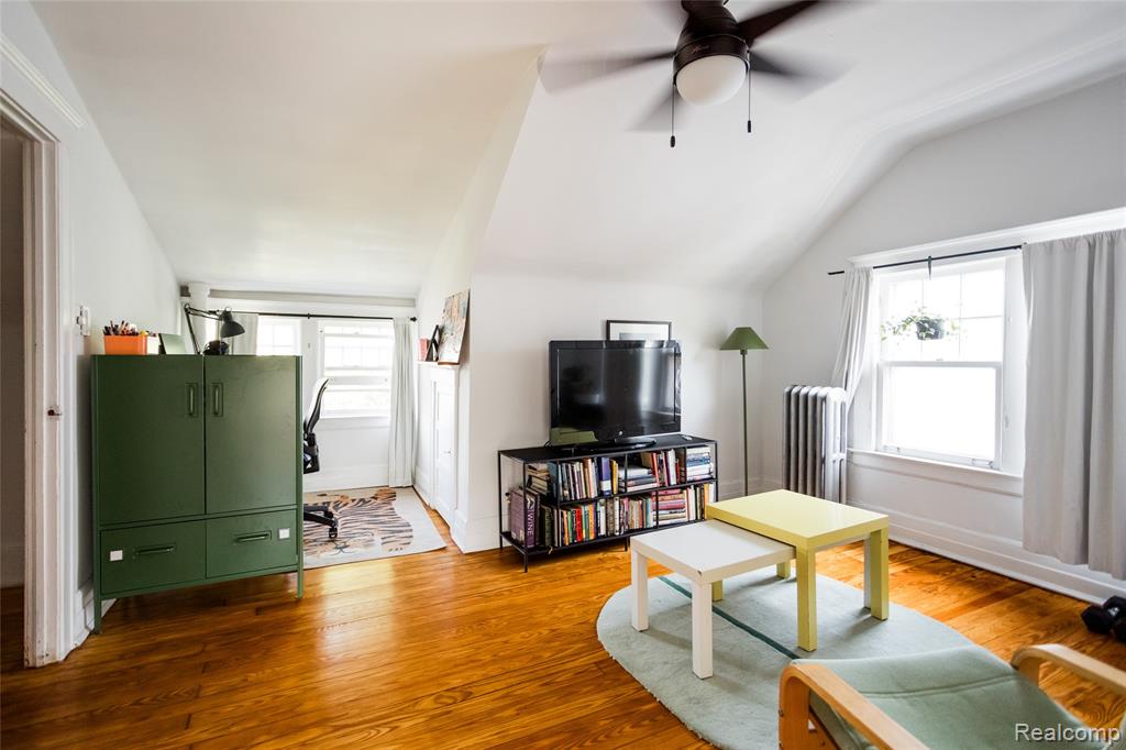 750 Delaware Street, Unit 28 Detroit, MI 48202 - Photo 30 of 40