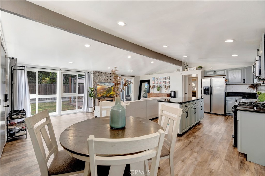 1770 Wright Street Pomona, CA 91766 - Photo 9 of 70 Dining nook