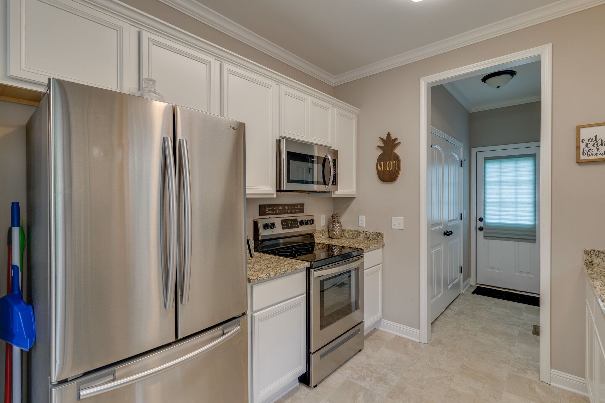 131 Robin Hood Road Dickson, TN 37055 - Photo 8 of 28 Gallery Image 8