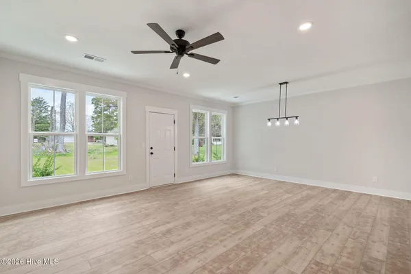 $309,900 | 132-134 Currie Street, Wallace, NC 28466