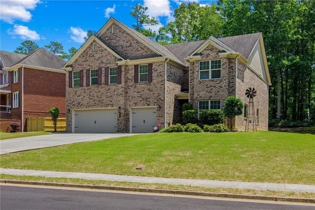 $525,000 | 2015 Chapel Estates Lane Southeast, Dacula, GA 30019