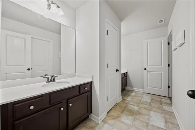 $525,000 | 2015 Chapel Estates Lane Southeast, Dacula, GA 30019