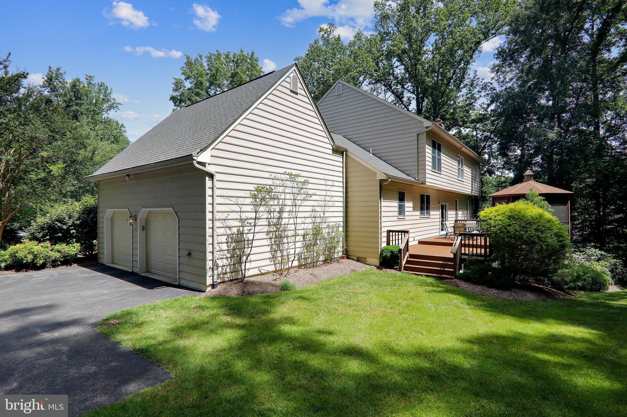 2703 Howard Grove Road Davidsonville, MD 21035 - Photo 4 of 38 Gallery Image 4