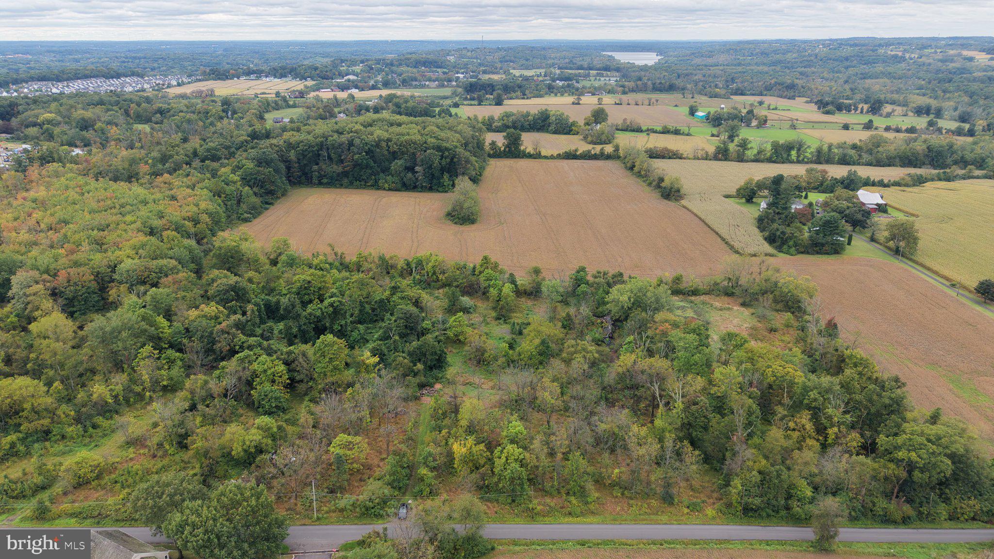 5052 Silo Hill Road Doylestown, PA 18902 - Photo 3 of 8 Gallery Image 3