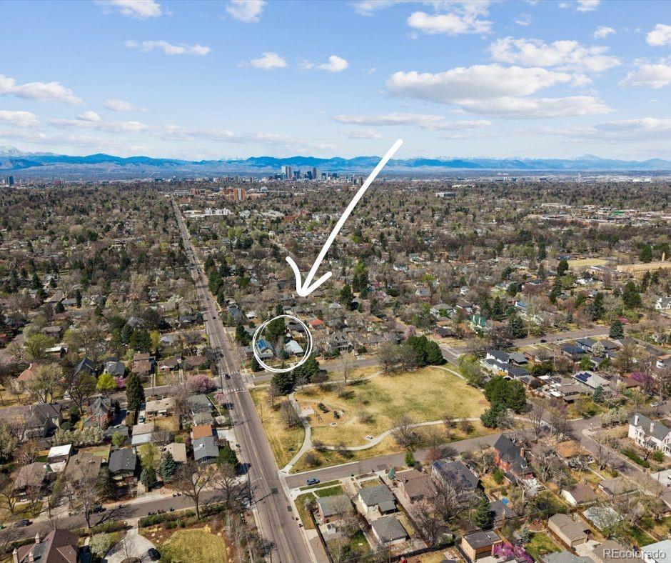815 Oneida Street Denver, CO 80220 - Photo 3 of 38