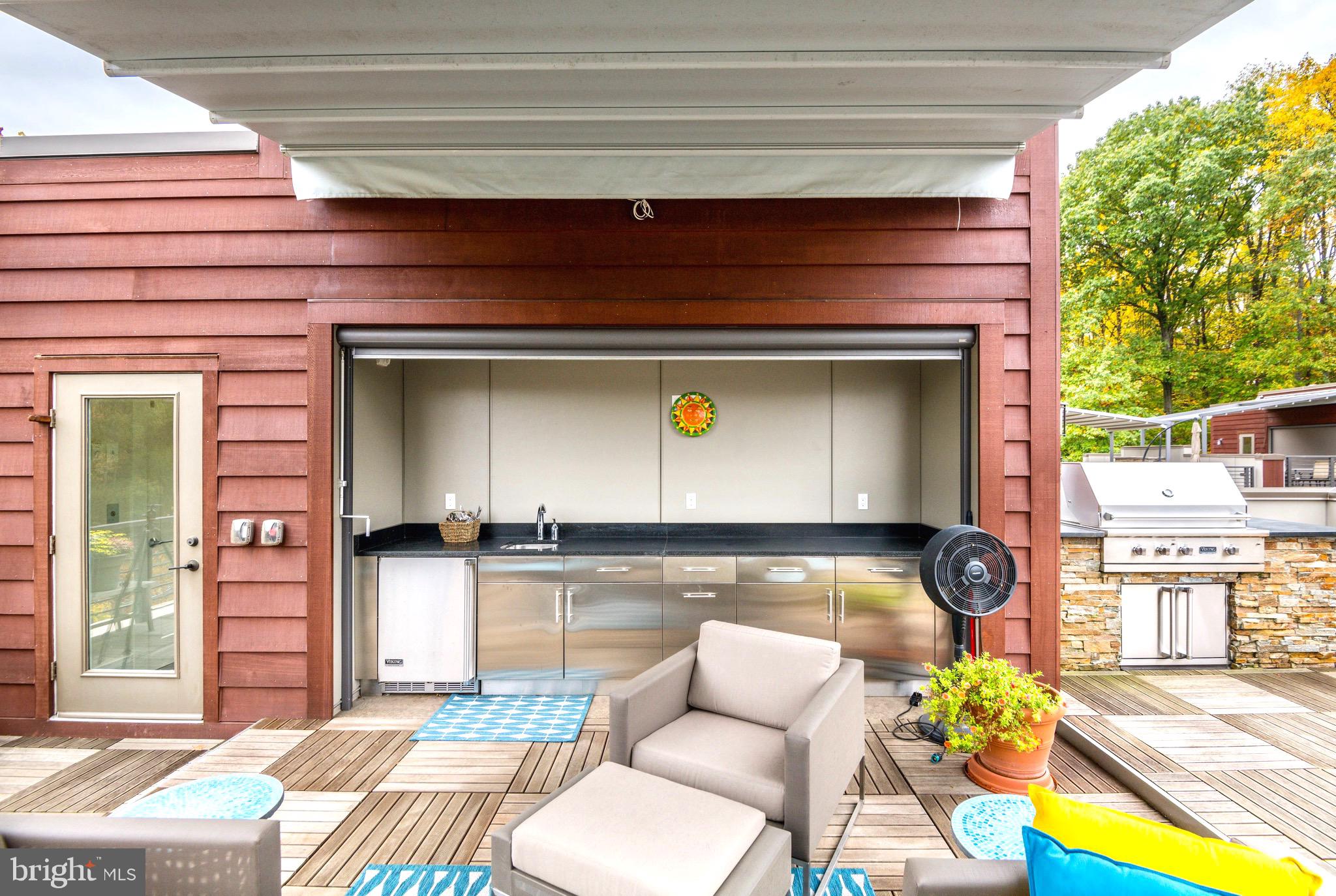 5136 Willet Bridge Road Bethesda, MD 20816 - Photo 31 of 41 Roof Deck Kitchenette w/ Sink & Fridge