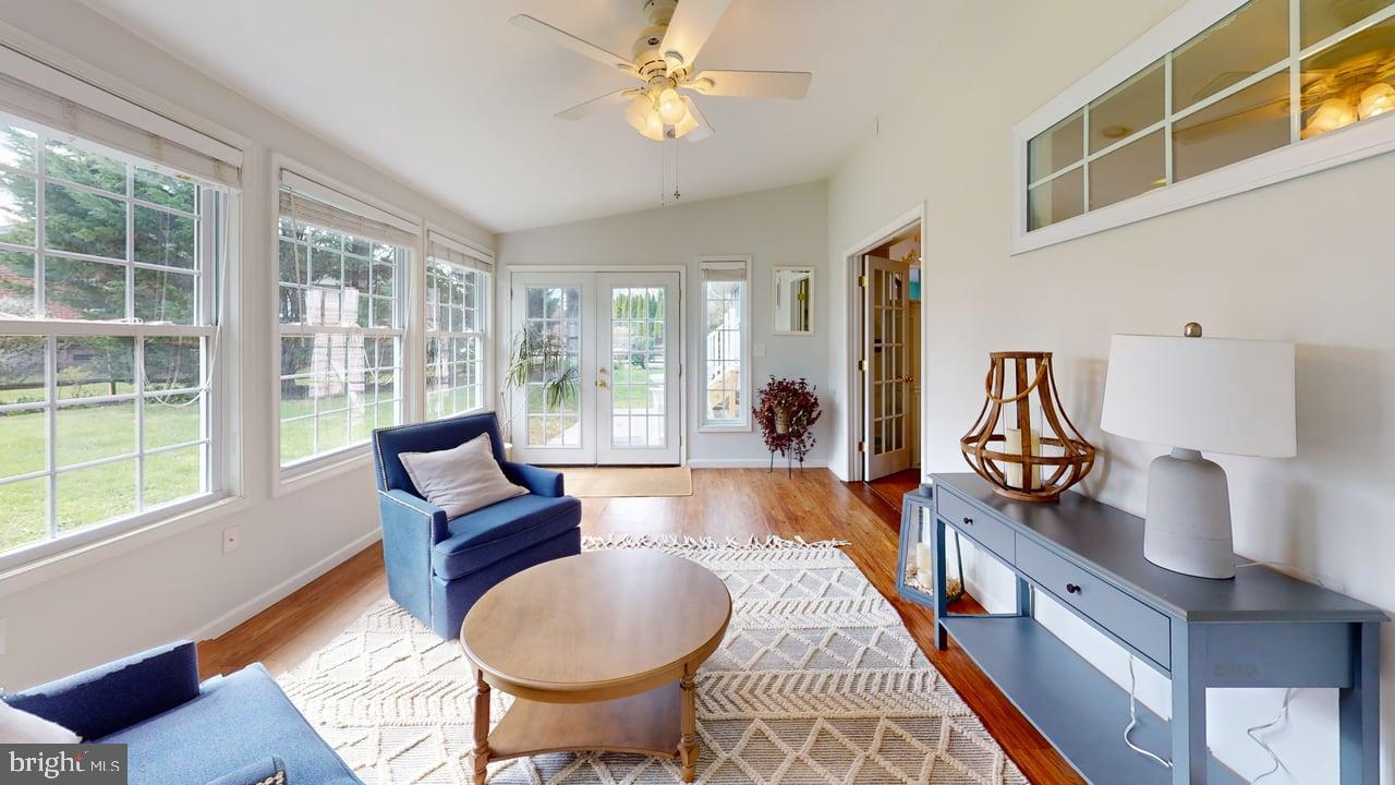 237 Chantrey Road Lutherville-Timonium, MD 21093 - Photo 15 of 21 Sunroom 1