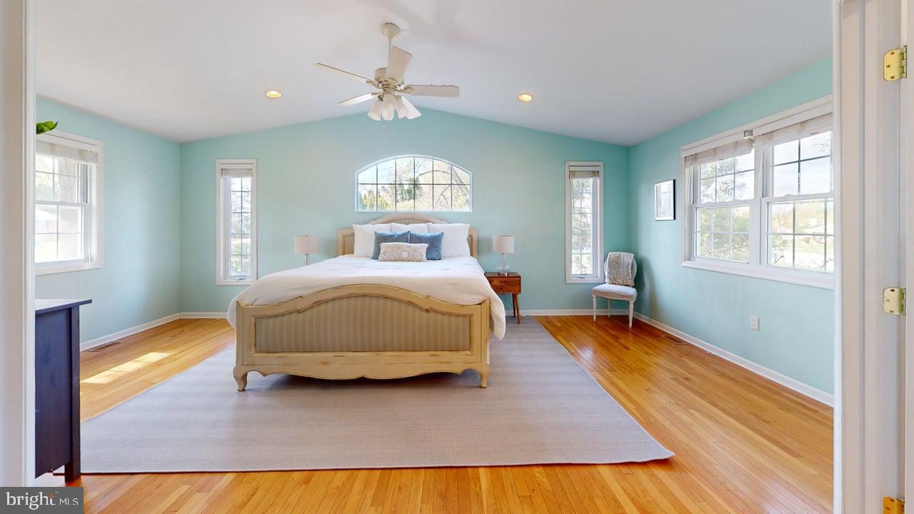 237 Chantrey Road Lutherville-Timonium, MD 21093 - Photo 7 of 21 Primary Bedroom