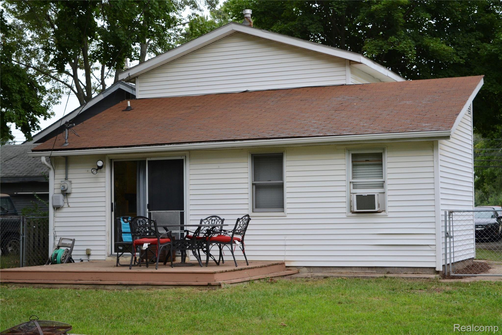 3151 West Auburn Road Rochester, MI 48309 - Photo 13 of 14 DSC_0415.jpg