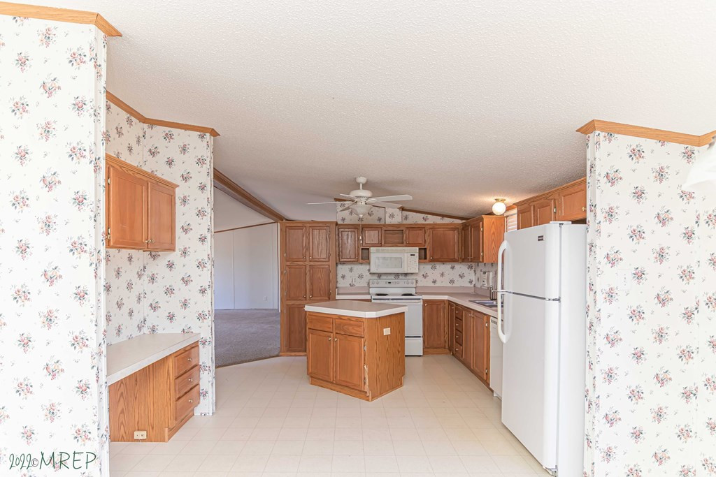 1187 Pinkney Road Pikeville, NC 27863 - Photo 12 of 32 Gallery Image 12
