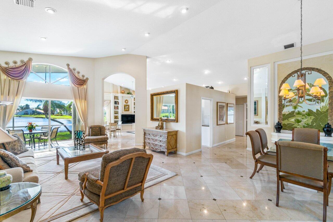 7027 Falls Road East Boynton Beach, FL 33437 - Photo 4 of 33 From Entry