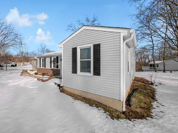 $330,000 | 21050 Alpine Drive, Lawrenceburg, IN 47025