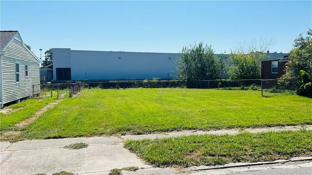 $29,500 | 1315 Center Street, Arabi, LA 70032