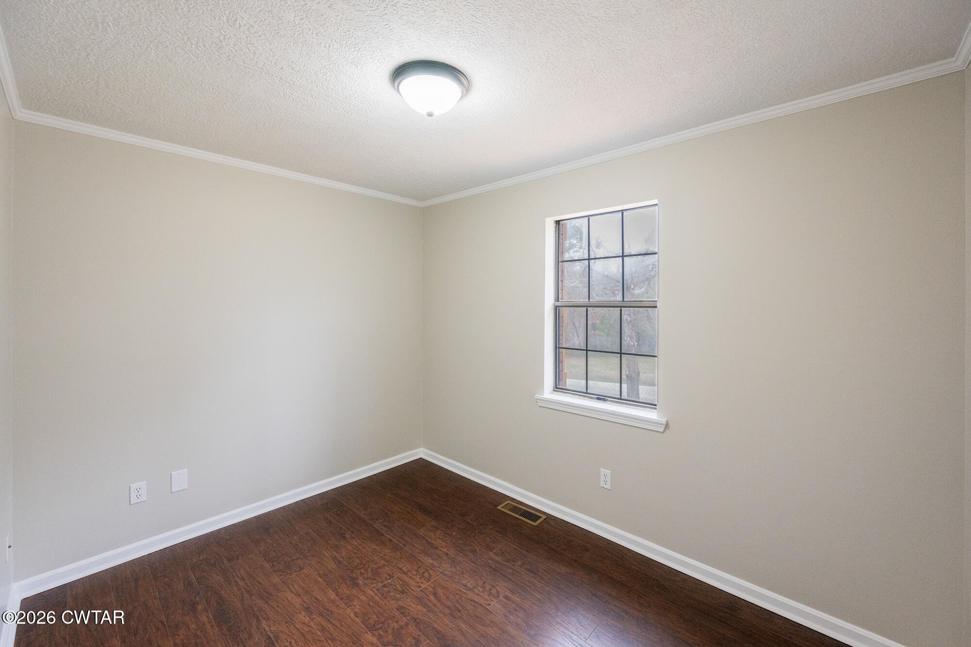 605 Parkburg Road Pinson, TN 38366 - Photo 12 of 15 NZ9_9580